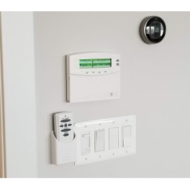 The No-Screwups Remote Control Holder by Mount Genie (White): Wall Mount with No Damaging Screws or Tape. Installs in seconds on any light switch. Great for TV, Ceiling fan and Roku Remotes.