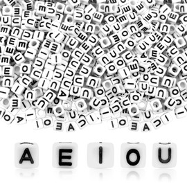 TOAOB 500pcs 6x6mm Letter Beads Vowels Black Letter Beads A E I O U Acrylic Spacer Beads for Jewellery Making
