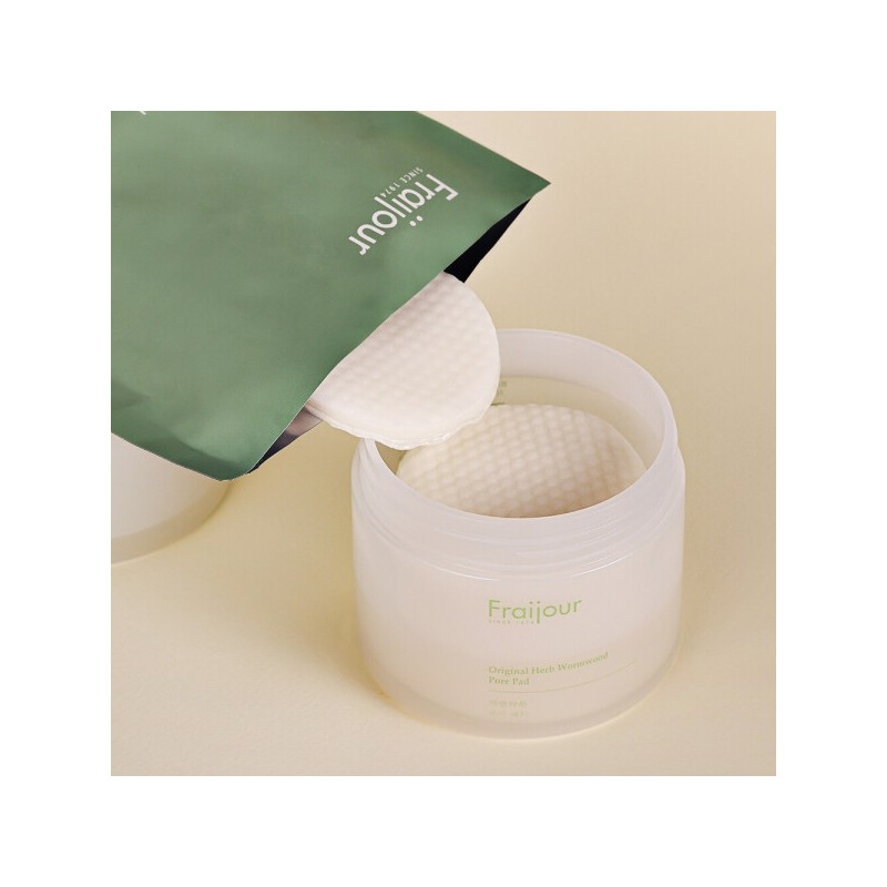 Natural Mugwort Pore Soothing Toner Pads 60 Sheets + Refills