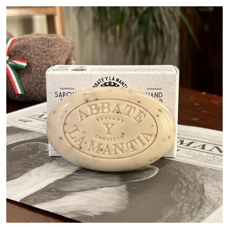 ABBATE Y LA MANTIA: Milk Soap with Coffee Beans -