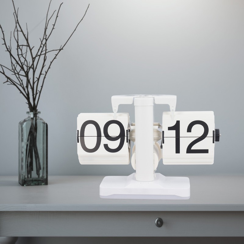 Retro Flip Down Clock Innovative Light Luxury Simple Design Flip