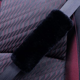 AOGELAN 2 Pack Black Fluffy Fuzzy Genuine Sheepskin Car Seat Belt Cover Pad, Seatbelt Cushion for Soft Auto Lambswool Shoulder Strap Cushion Adults (2, Black)
