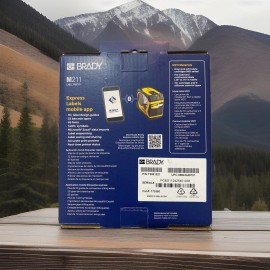 Brady M211 Portable Bluetooth Label Printer With A Mobile APP    (. NEW  NEW  )