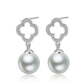 Boowhol Stud Earrings 925 Sterling Silver Freshwater Pearl Hypoallergenic Stud Earrings for Women
