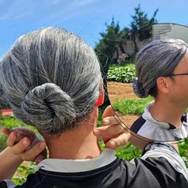 Long hair grandmother wig Choncanse gray hair for makeup (KYR-WFHOV32) / 쪽진머리 할머니 가발 촌캉스 백발 분장용 흰머리 (KYR-WFHOV32)