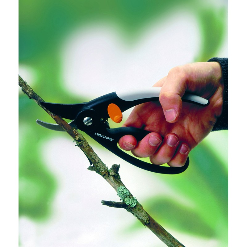"Fiskars 111440/1296440 "Elegance" Bypass Garden Shears