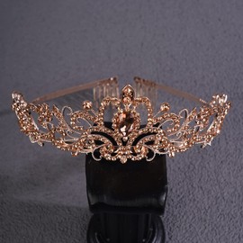 Wekicici Tiara de cristal, diadema de princesa, corona de diamantes de imitación con peines, diadema de novia, novia, novia, graduación, fiesta de cumpleaños, accesorios para el cabello para mujeres y niñas (estilo 17)