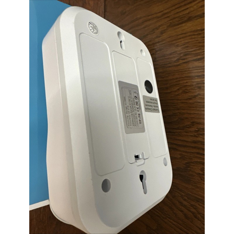 Illuminovo ThermaFast Infared Thermometer TF-70, wall mount