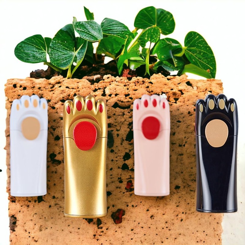 Gold Cat Lighter,Cute Cat Flame Lighter, Soft Fire Cat Claw