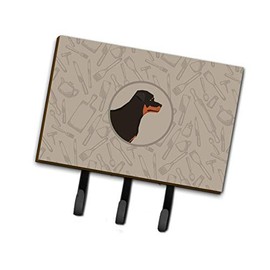 Caroline's Treasures CK2205TH68 Rottweiler in The Kitchen Leash or Key Holder, Triple, Multicolor