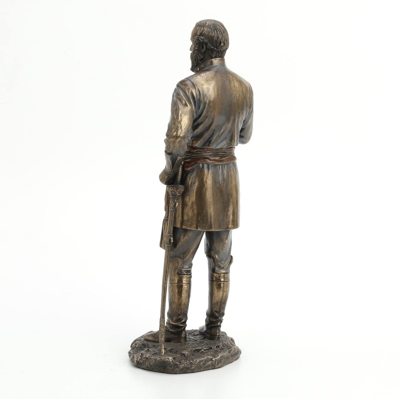 Veronese Design 11 1/4" Tall Robert E Lee Standing Cold
