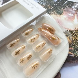 Snowflake Press on Nails Christmas Fake Nails Medium Almond Glossy Nude Gold Snowflake Design False Nails Xmas Holiday Acrylic Artificial Nails for Women Christmas Nails Decoration 24Pcs