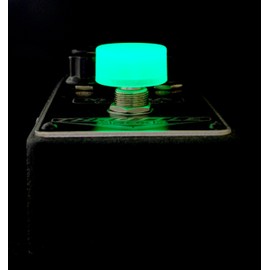 TRUE DYNA EFSH-02-B The Effector Footswitch Hat, Glow in the Dark Type, Set of 5