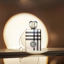 Hybrid & Company Women Bright London Women Eau De Parfum Natural Spray Vaporisateur 3.4 Fl Oz