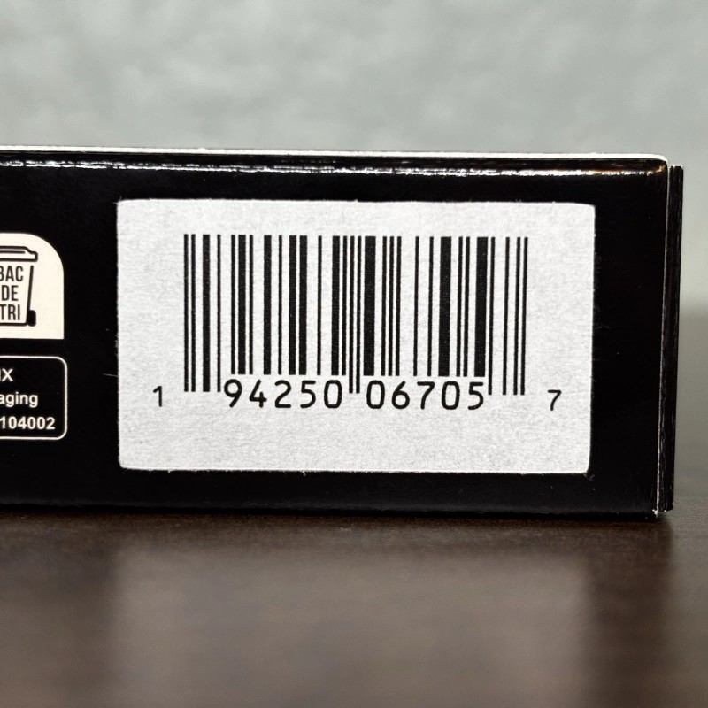 Laura Mercier Caviar Smoothing Matte Refillable Lipstick in 777 Plum