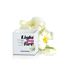 LOVE TO LOVE Light My Fire, Massagekerze, Mit Sheabutter und Jojobaöl, Anregende Duftvariationen, Monoi, 80 ml
