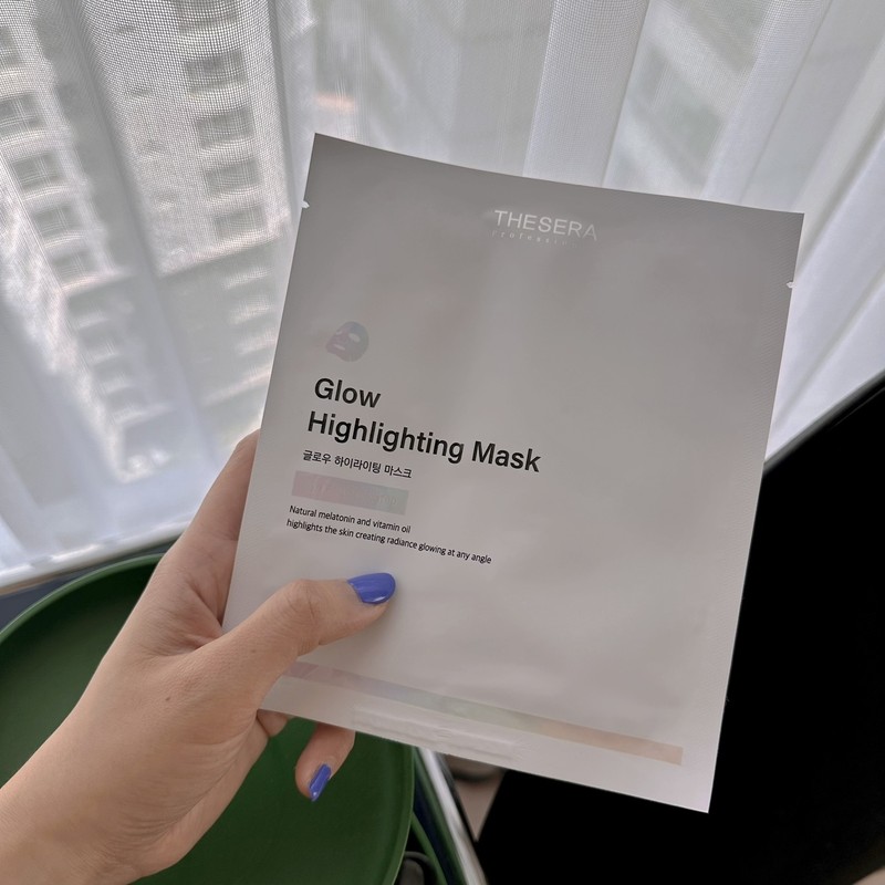 The Cera Glow Highlighting Mask 1 box 10 sheets quick