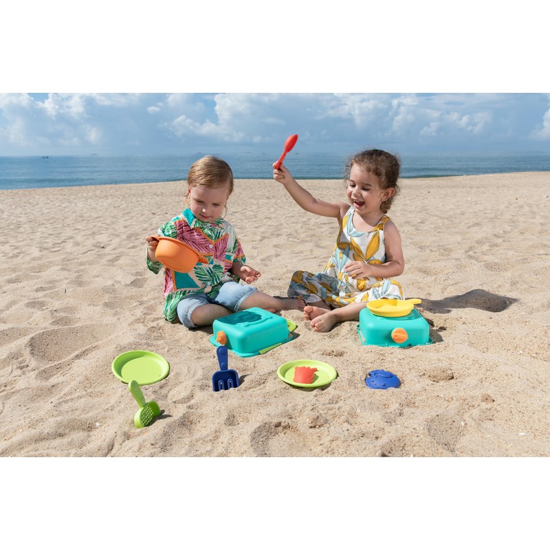 Hape Sand Kitchen Play Set for Cooking, Beach Toy, Sand