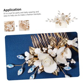 Levemolo Delicate Bridal Hair Comb Floral Headdress for Women Elegant Hair Decoration for Weddings Parties and Daily Wear Lightweight and Reusable Design