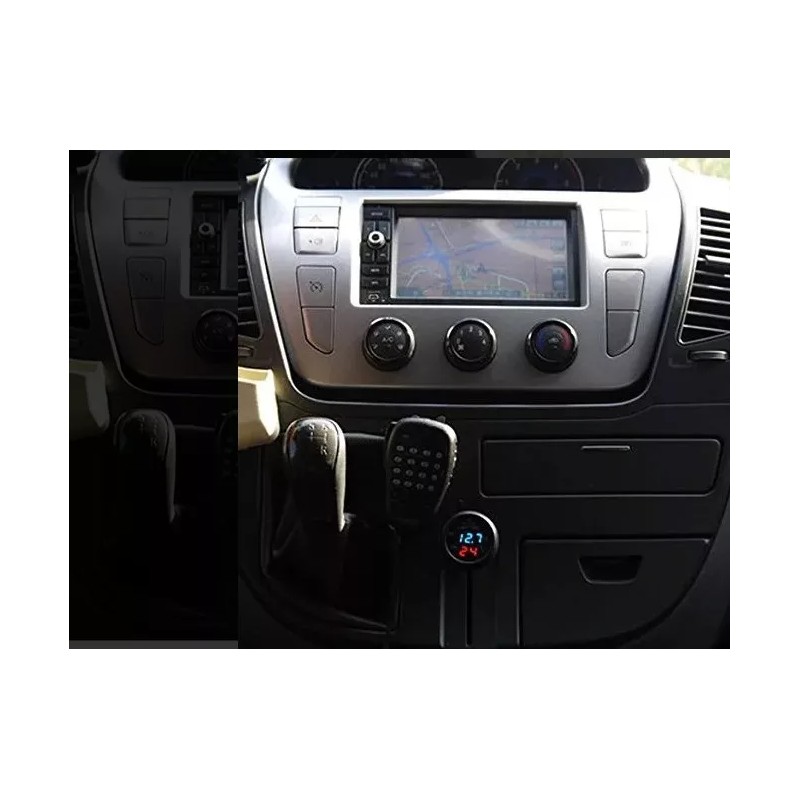 Corp.Res Electronics Cargador Auto Moto Medidor Temperatura Y Voltaje Bateria