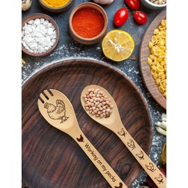 PWHINGN Funny Wooden Spoons for Cooking Utensils Set of 5, Pioneer Woman Kitchen Stuff, Kitchen Accessories Housewarming Decor Gifts for Women Chicken Lovers