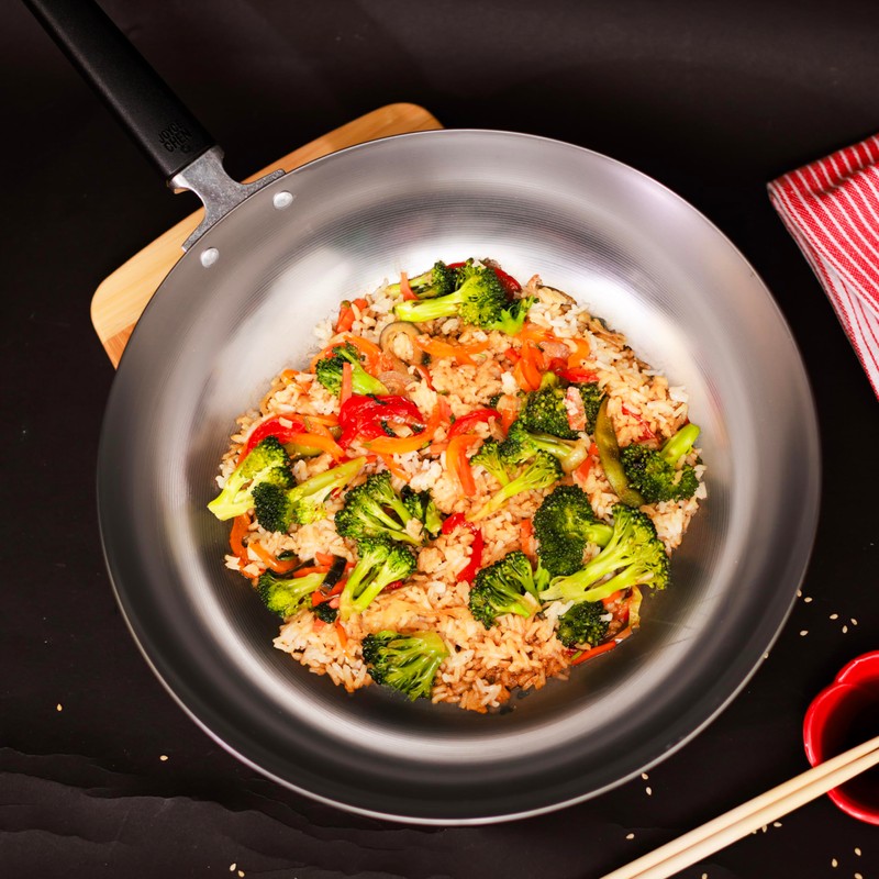 JOYCE CHEN Professional Series 12-Inch Carbon Steel Stir Fry Pan