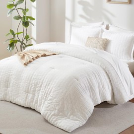 CozyLux CozyLux Queen Bed in a Bag White Seersucker Comforter Set - 7-Piece All Season Bedding with Comforter, Pillow Sham, Flat Sheet, Fitted Sheet and Pillowcase