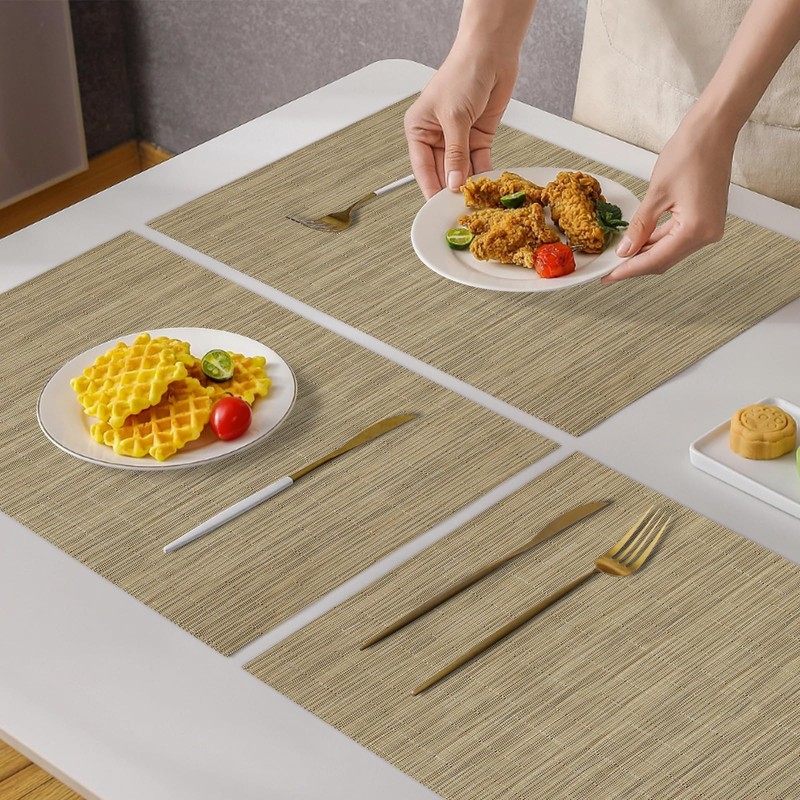 Lumaca Washable Placemats, Set of 6 Placemats (70% PVC, 30%