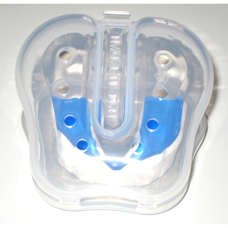 PRO LINE Bay® CE Boxing Mouth Guard – White with