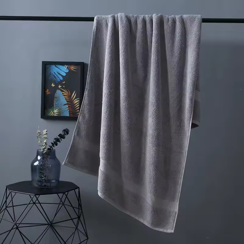 100% Cotton Bath Towel, 70 x 140 cm Large Soft