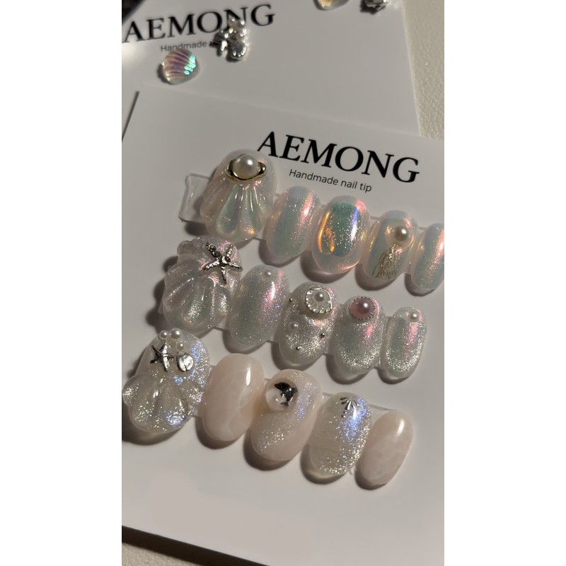 [Powder nail embossed nails] 3 types of high-quality mermaid emboss