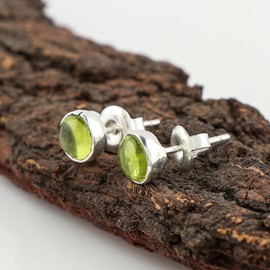 CRYSTALINES Natural Peridot Gemstone Stud Earrings – Handcrafted in Silver Plated | Healing Crystals | Dazzling Classic Earrings | Green Gemstone Studs Earring Jewelry for Women