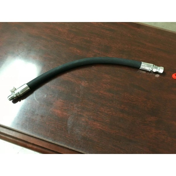 Gator 5/8" 2 wire 18" 4,000 Hydraulic Hose assembly 1
