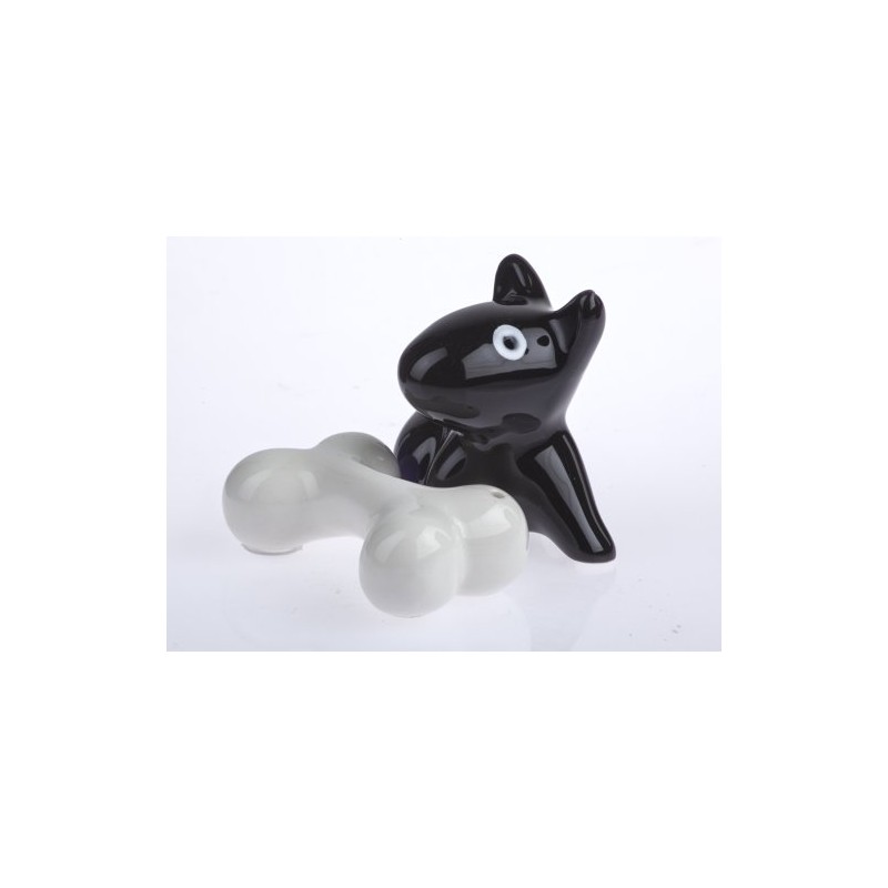 by-Bers Salt and Pepper Dogs, Tickle & Boni M in