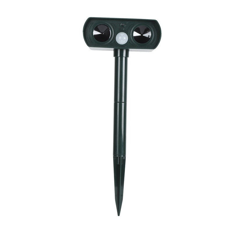 Ultrasonic Solar Animal Repeller Professional High Sensitivity Infrared Long Range
