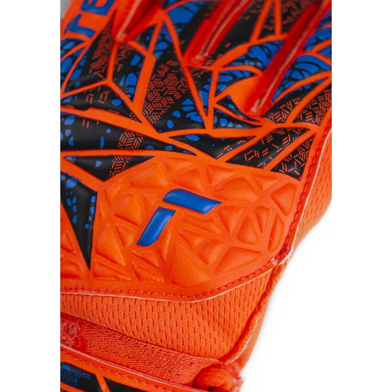 Reusch Attrakt Starter Solid Finger Support Junior Goalkeeper Gloves for