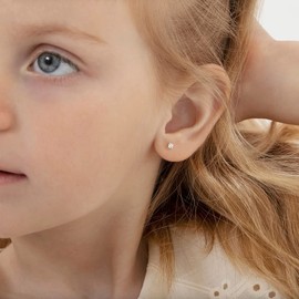 925 Sterling Silver 2mm Clear Cubic Zirconia Baby Stud Screw Back Earrings, Girl's Solitaire Screw Back Locking Earrings for Babies & Toddlers, Newly Pierced Kids