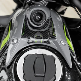 Resin Bike Motorcycle 3D Stickers Compatible with Kawasaki Z650 2024 Black. Key Area Protection from Impact and Scratches. Sticker 3D Resin Gadget Moto