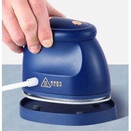 Portable Steamer Steam Clothes Iron Handheld Portable Home Travelling For Clothes Ironing Wet Dry Hot Ironing Machine Mini Steam Garment Steamer for Home Travel Business