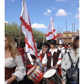 KliKil Resistant Outdoor Burgundy Cross Flag 90 x 150 cm - 1 Heraldic Flags - Colour Resistant Outdoor - Cross of Burgundy Flag 150 x 90 cm Reinforced