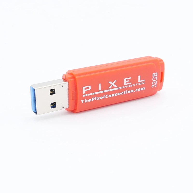 Pixel Connection 32GB USB Flash Drive