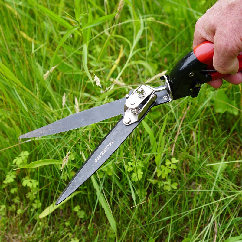 Grass Shears - Garden Clippers with Rotating Handle - Grass