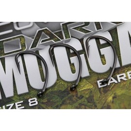 Gardner Covert Dark Mugga Hooks: Barbless: 4