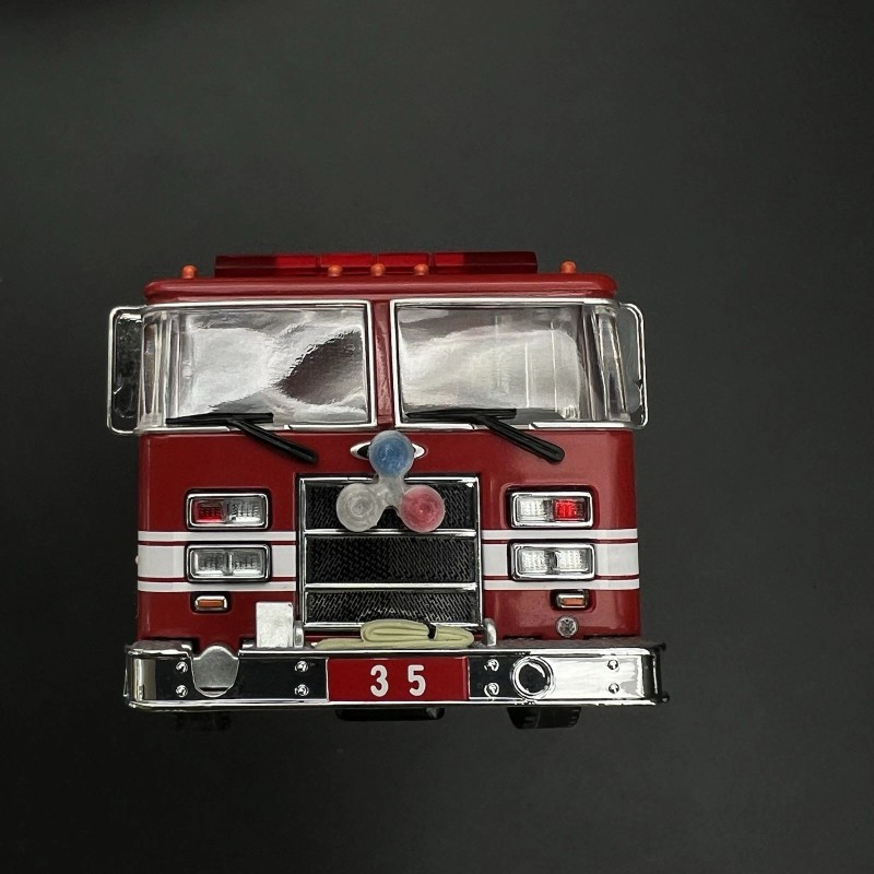 Non-operating Lightbars 2 Pack 1/64 Roto Ray Blue Clear Red