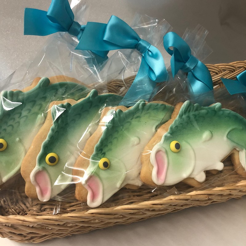 Gone Fishing Assortment- 6 Decorated Crunchy Shortbread Cookies Individually Wrapped