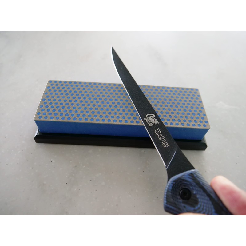 DMT (Diamond Machining Technology) 6-inch Diamond Whetstone Sharpening Stone with