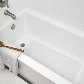 Duck Brand Clorox Cushioned Foam Bath Mat for Tubs, Non-Slip with Suction Cups, 17 Inches x 36 Inches, White