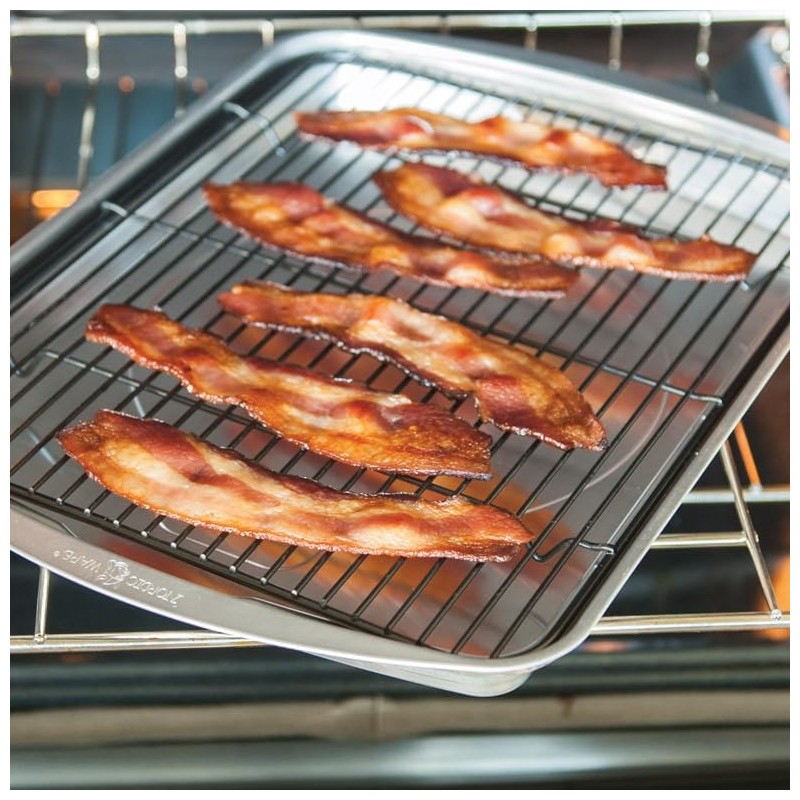 Nordic Ware Oven Crisp Baking Tray 2pc Set Includes Pan