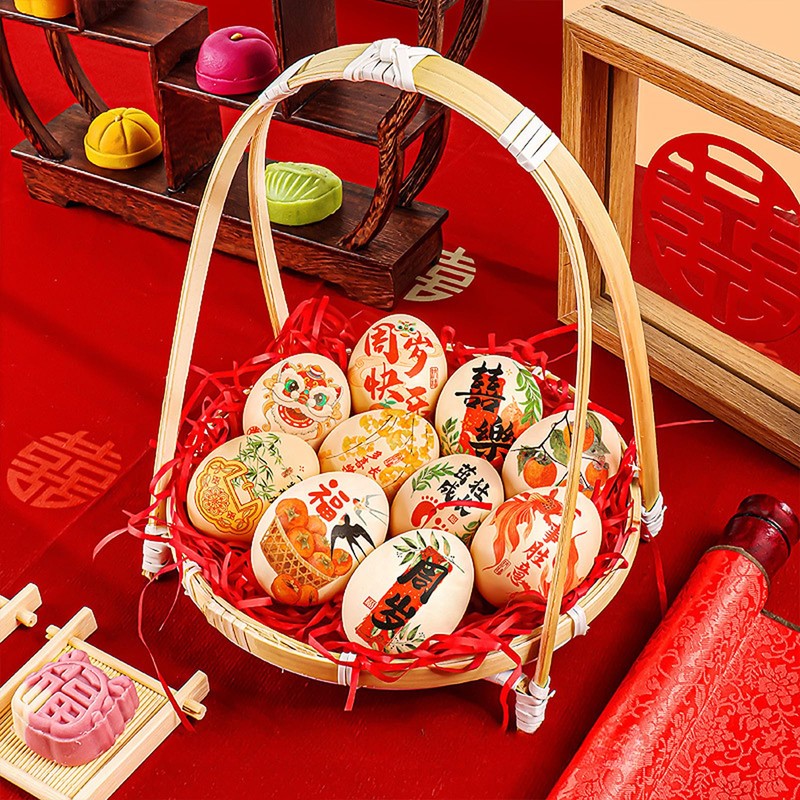 HannaFires ファーストバースデーエッグステッカー16枚-伝統的なアジア風中華和風デザインのゆで卵、赤ちゃんの誕生日、満月、100日記念式典の節目祝い小道具、ギフト