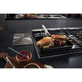 Calphalon Premier Hard-Anodized Nonstick 11-Inch Square Grill Pan, Black